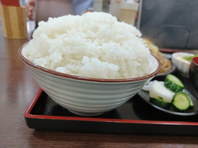 久美食堂肉野菜炒め定食2