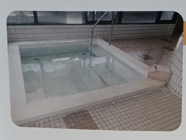 ゆうゆうのやかた檜風呂
