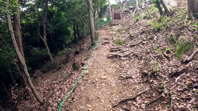 馬の背登山道道中10