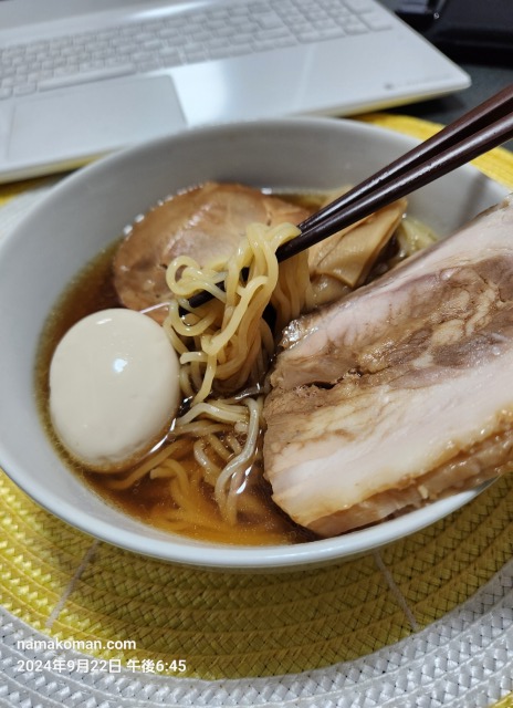 もっくる新城醤油ラーメン2