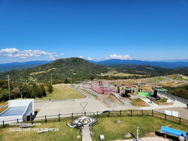 秋の茶臼山高原まつり展望台からの景色