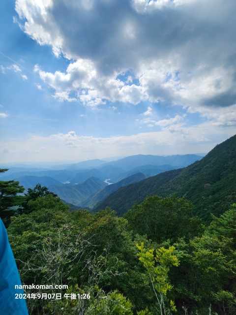 明神山痩せ尾根2