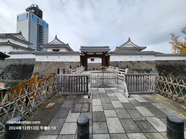 駿府城公園東御門・巽櫓