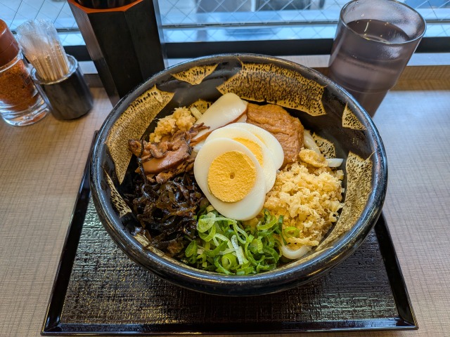 岡山駅ふるいちきざみぶっかけ温1